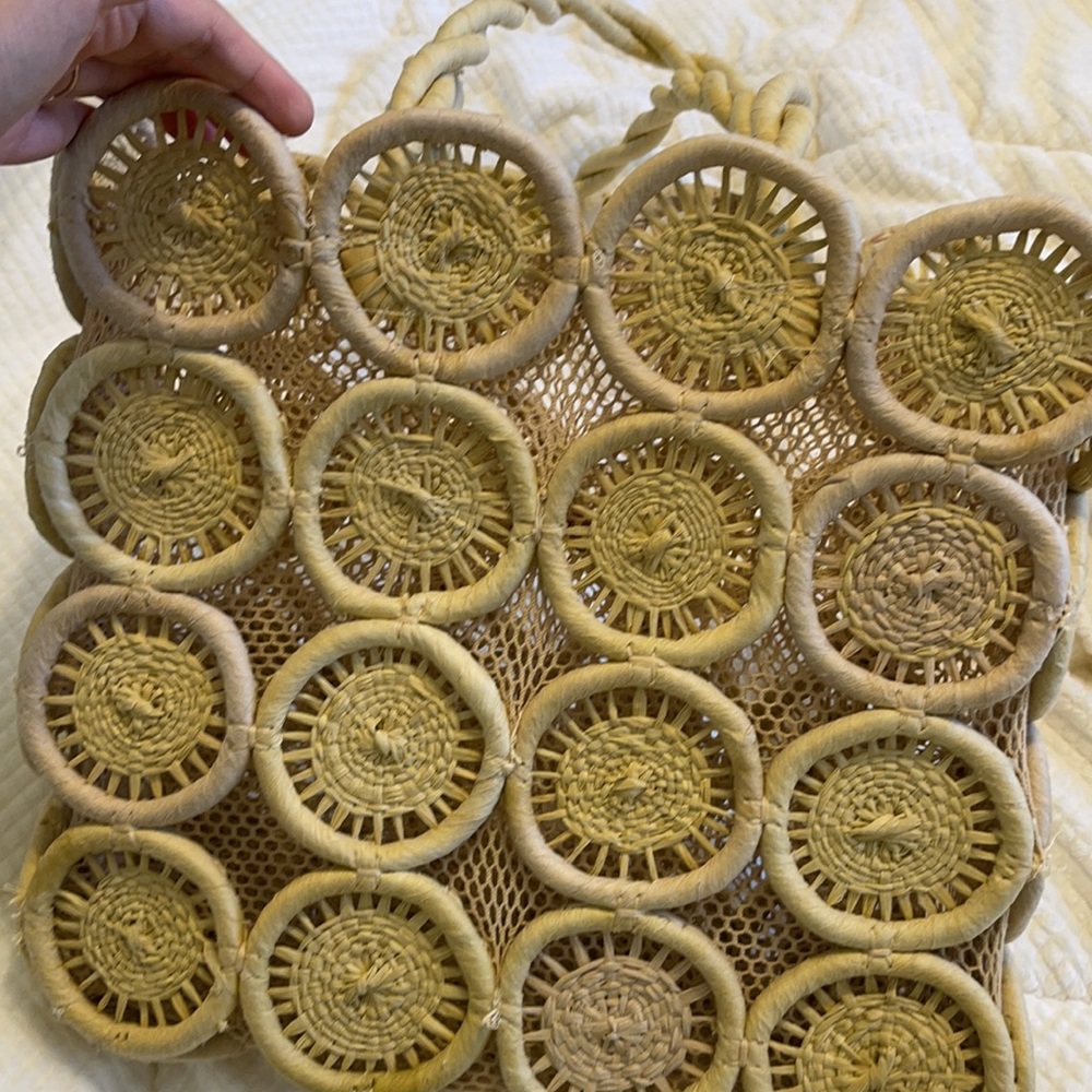 Madewell Woven Round Circle Straw Tote Bag in Natural Tan - Picture 2 of 5